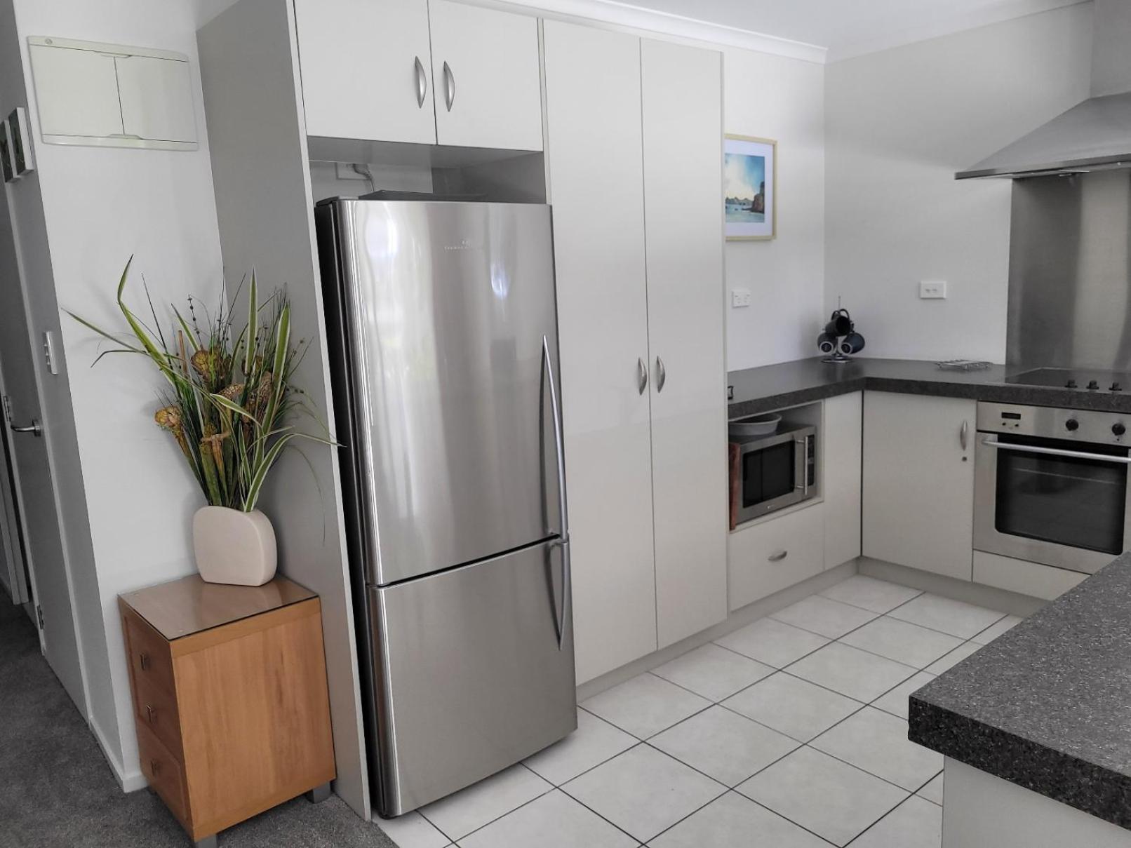 Marina Park Apartments Уитианга Екстериор снимка