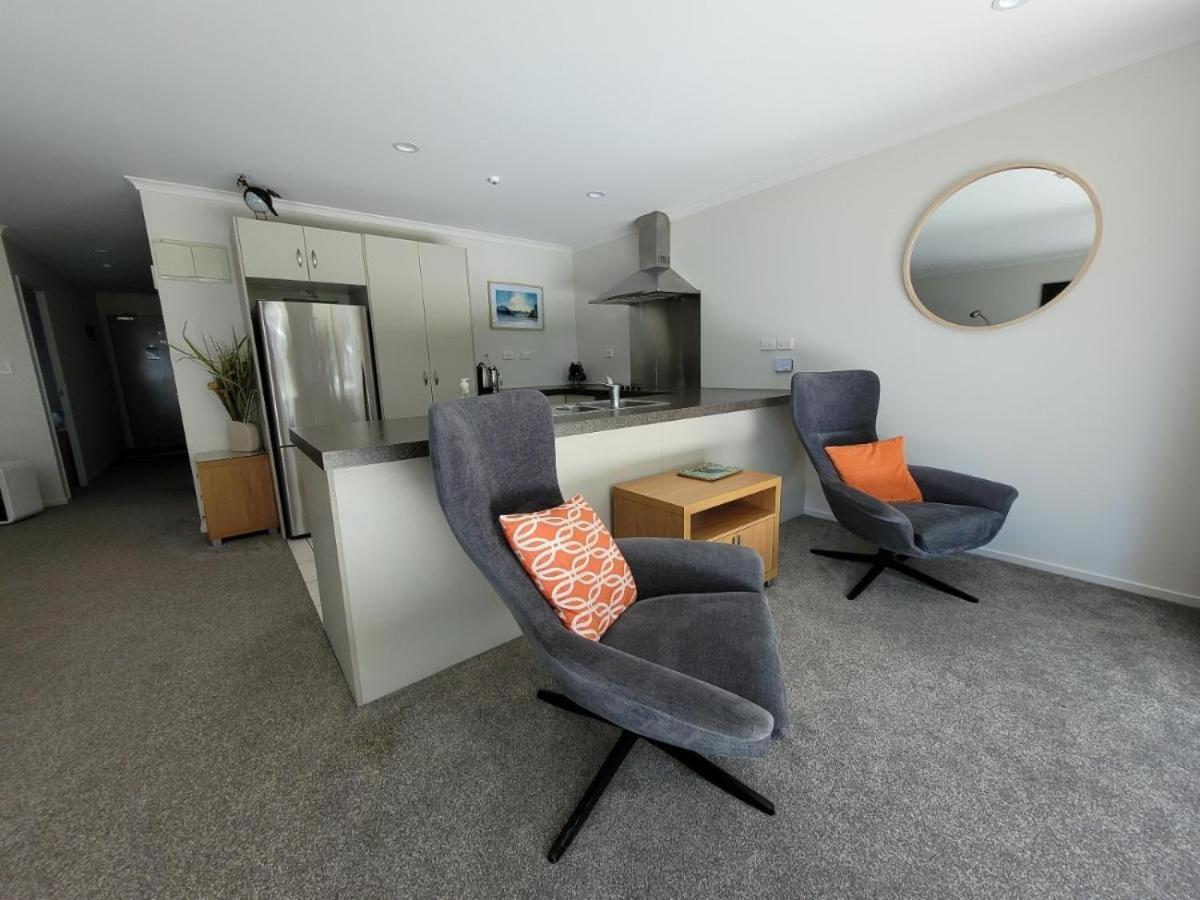 Marina Park Apartments Уитианга Екстериор снимка